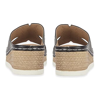 https://tjcuk.sirv.com/Products/85/2/8520640/Emma-Diamante-Trim-Ladies-Wedge-Sandals-Size-6-Black_8520640_2.jpg?w=342&h=342