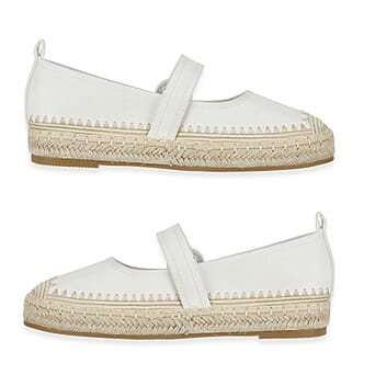 https://tjcuk.sirv.com/Products/85/2/8520713/Mellow-Ladies-Espadrille-Ballerina-Shoes-With-Buckle-Detail-Size-4-Whi_8520713_1.jpg?w=342&h=342