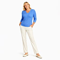 Pure and natural V neck cable Jumper