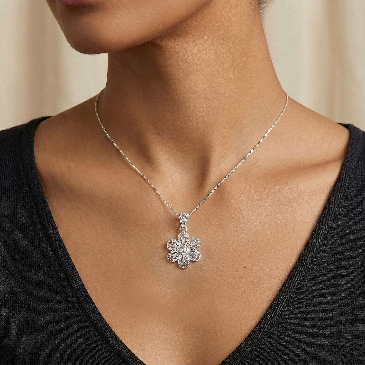 Royal Bali Collection - Sterling Silver Floral Pendant