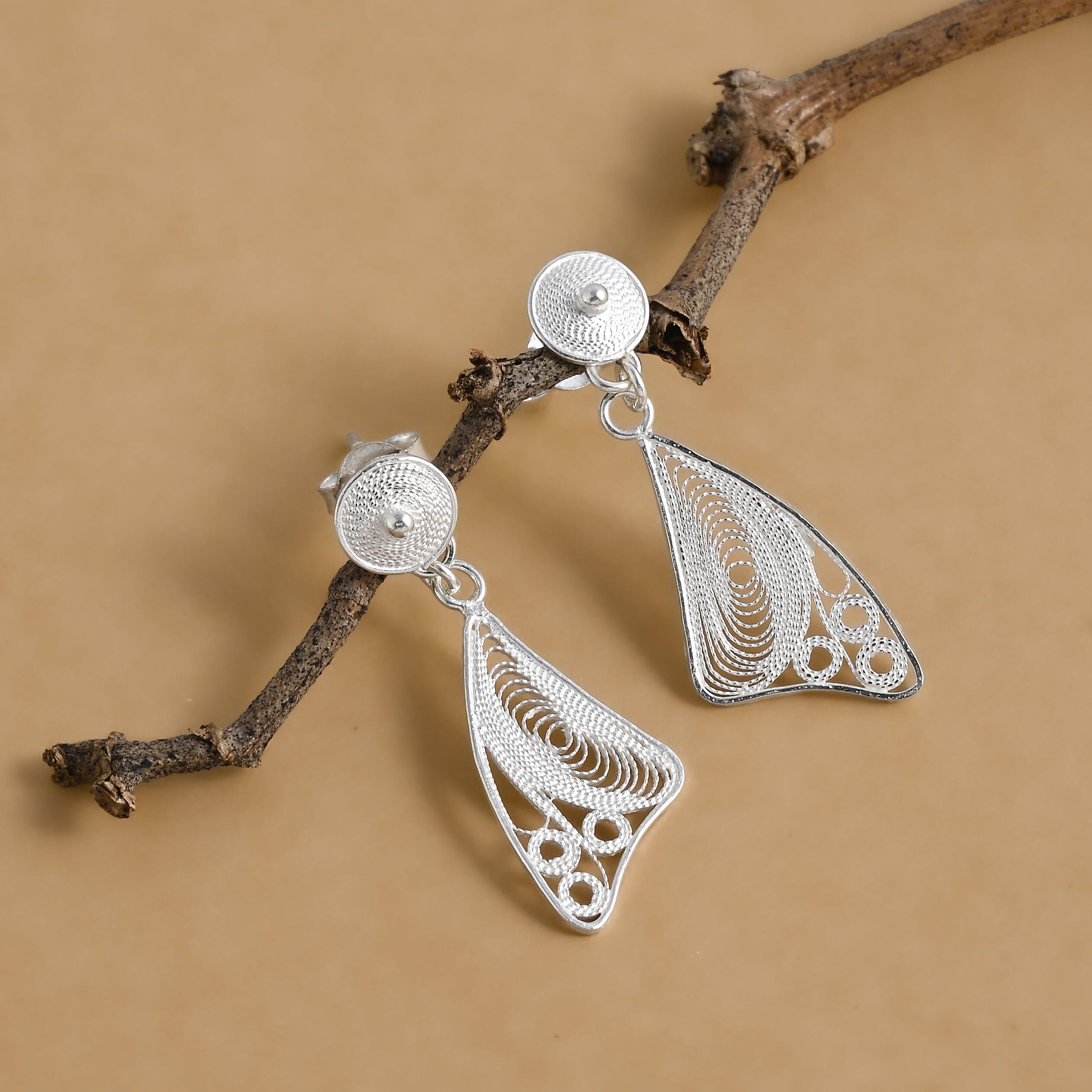 Royal Bali Collection - Sterling Silver Filigree Dangle Earring with Push Back