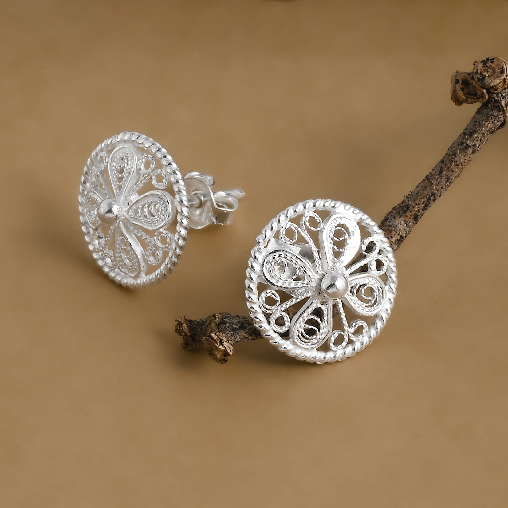 Royal Bali Collection - Sterling Silver Stud Earring with Push Back