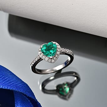 https://tjcuk.sirv.com/Products/85/2/8526647/Luxuriant-Lab-Grown-Columbian-Emerald-SI-G-H-Lab-Grown-Diamond-Heart-R_8526647_1.jpg?w=342&h=342
