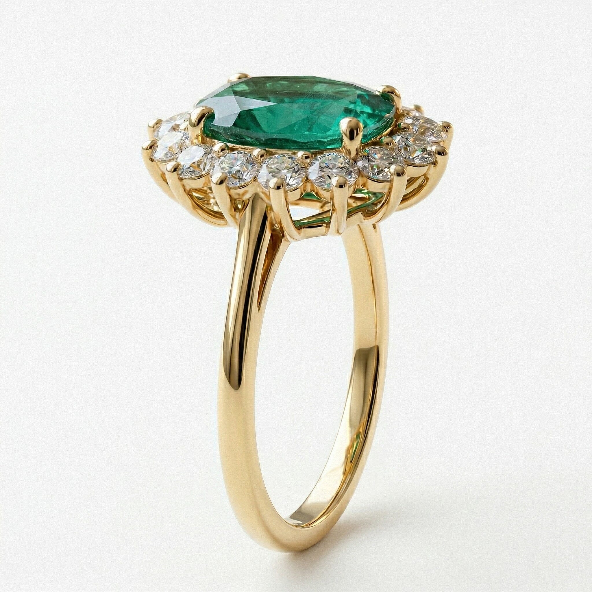 AAA Lab Grown Colombian Emerald and Lab Grown Diamond (SI-G-H 0.75 Cts) Ring in 18K Vermeil Sterling Silver 3.25 Ct.