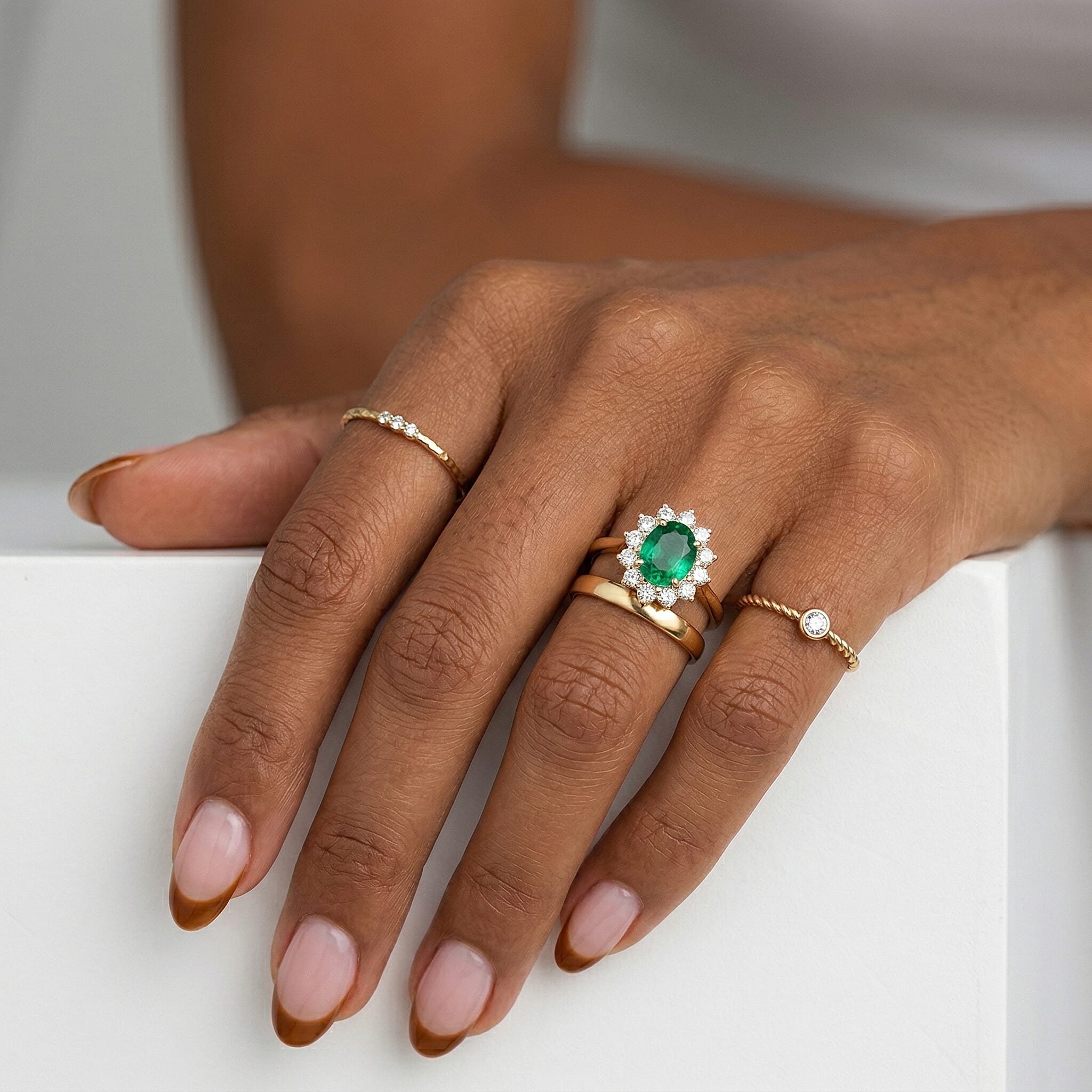 AAA Lab Grown Colombian Emerald and Lab Grown Diamond (SI-G-H 0.75 Cts) Ring in 18K Vermeil Sterling Silver 3.25 Ct.