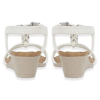 https://tjcuk.sirv.com/Products/85/3/8530132/Jo-Joe-Ladies-Sandal-Size-7-White_8530132_2.jpg?w=342&h=342