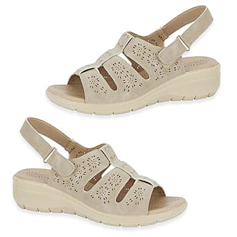 https://tjcuk.sirv.com/Products/85/3/8530149/Jo-Joe-Ladies-Sandal-Size-6-Beige_8530149.jpg?w=342&h=342