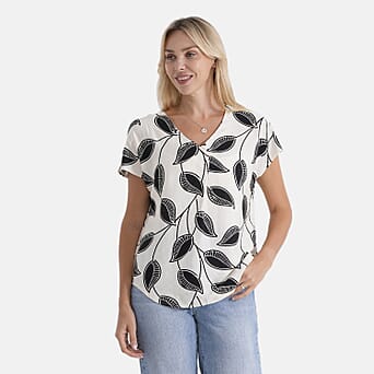 https://tjcuk.sirv.com/Products/85/3/8534152/La-Marey-Patterned-Blouse-Size-XXL-Beige-Black_8534152.jpg?w=342&h=342