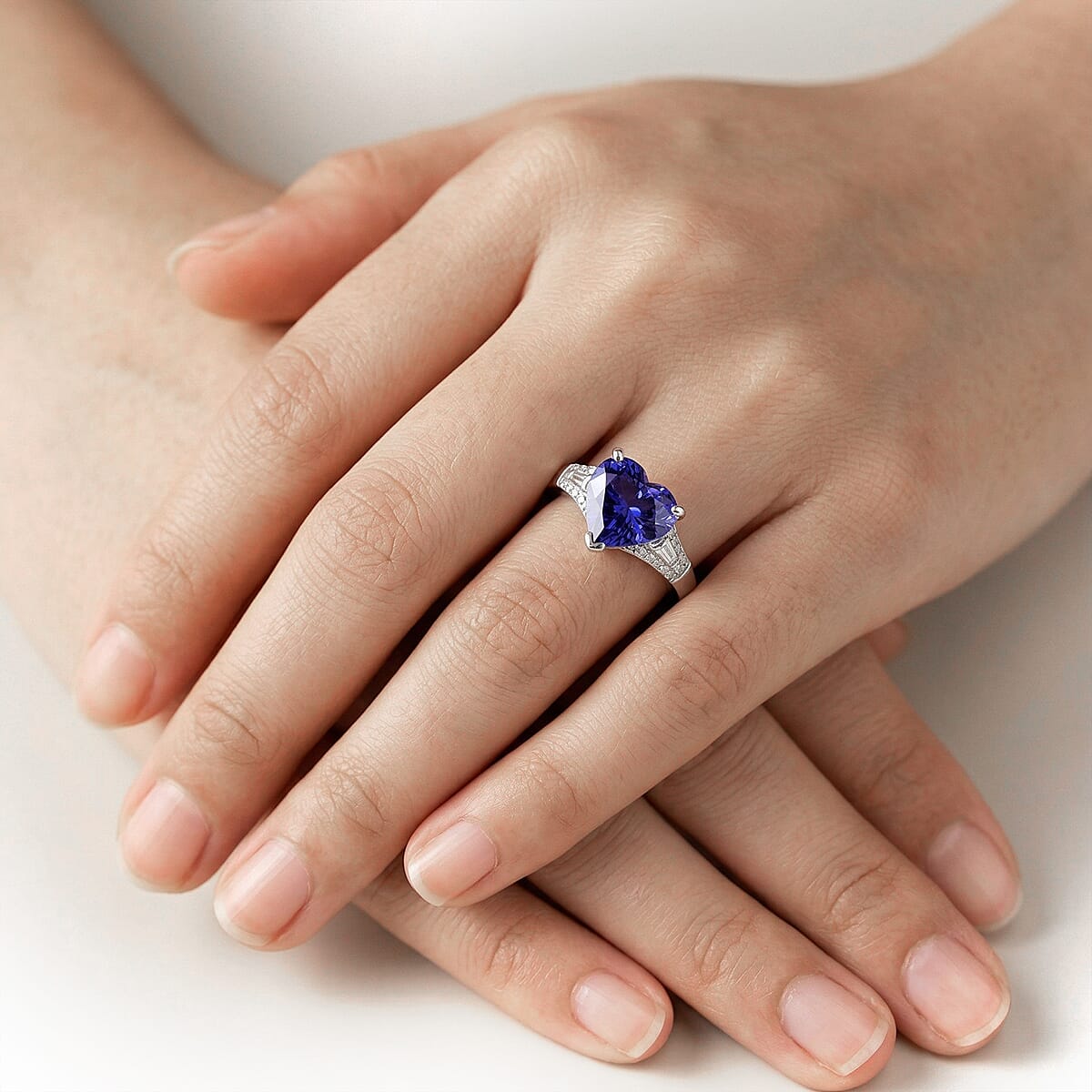 Rhapsody - 950 Platinum AAAA Tanzanite & VS-E-F White Diamond Solitaire Heart Ring 5.07 Ct, Platinum Wt. 8.77 Gms