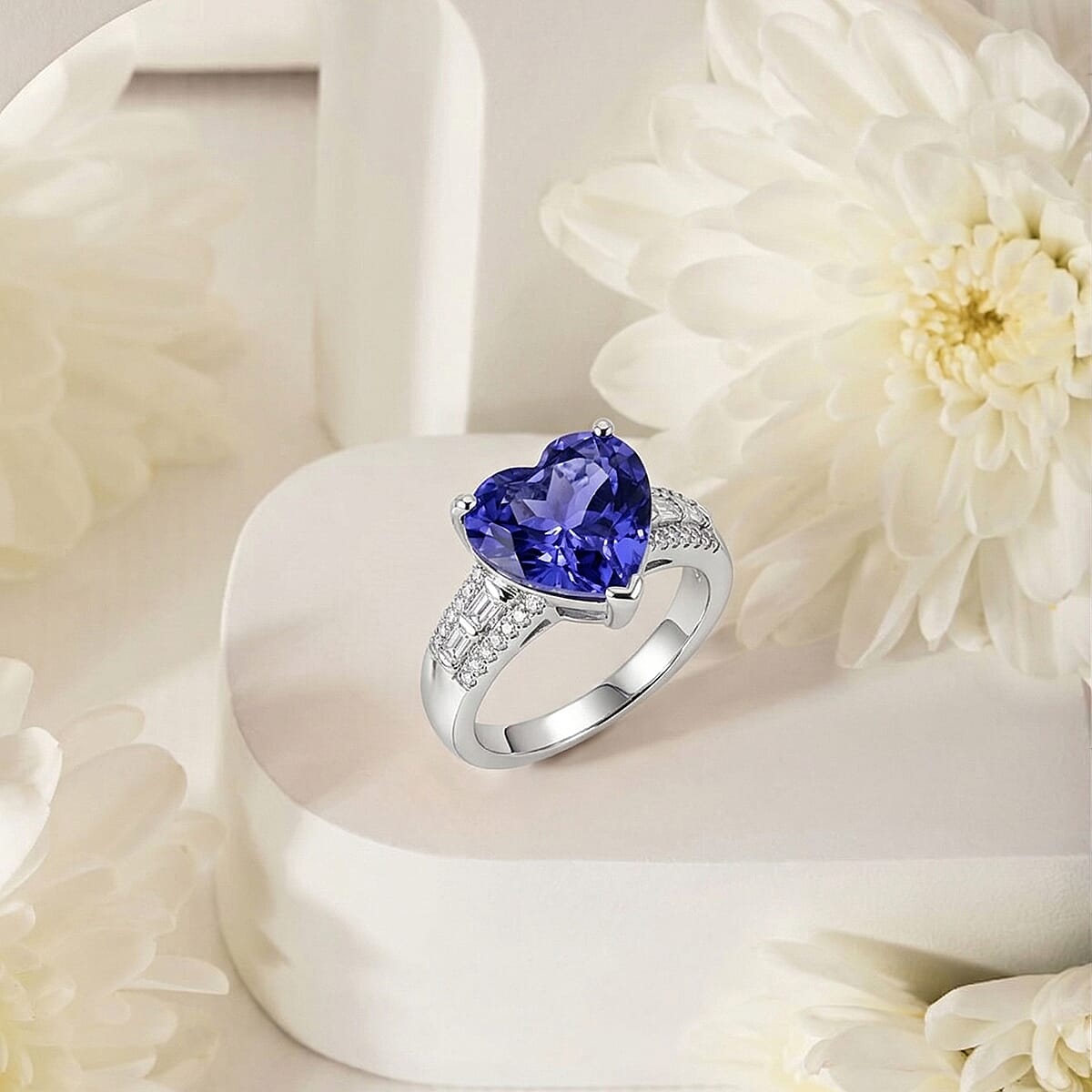 Rhapsody - 950 Platinum AAAA Tanzanite & VS-E-F White Diamond Solitaire Heart Ring 5.07 Ct, Platinum Wt. 8.77 Gms