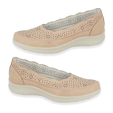 Shoertee Comfort Ladies Shoe (Size - 6) - Beige