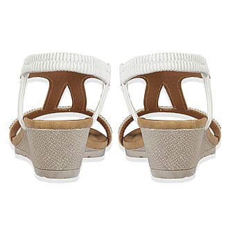 https://tjcuk.sirv.com/Products/85/3/8536455/Jo-Joe-Ladies-Sandal-Size-4-White_8536455_2.jpg?w=342&h=342