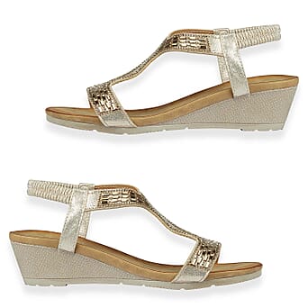 https://tjcuk.sirv.com/Products/85/3/8536464/Jo-Joe-Ladies-Sandal-Size-7-Rose-Gold_8536464_1.jpg?w=342&h=342
