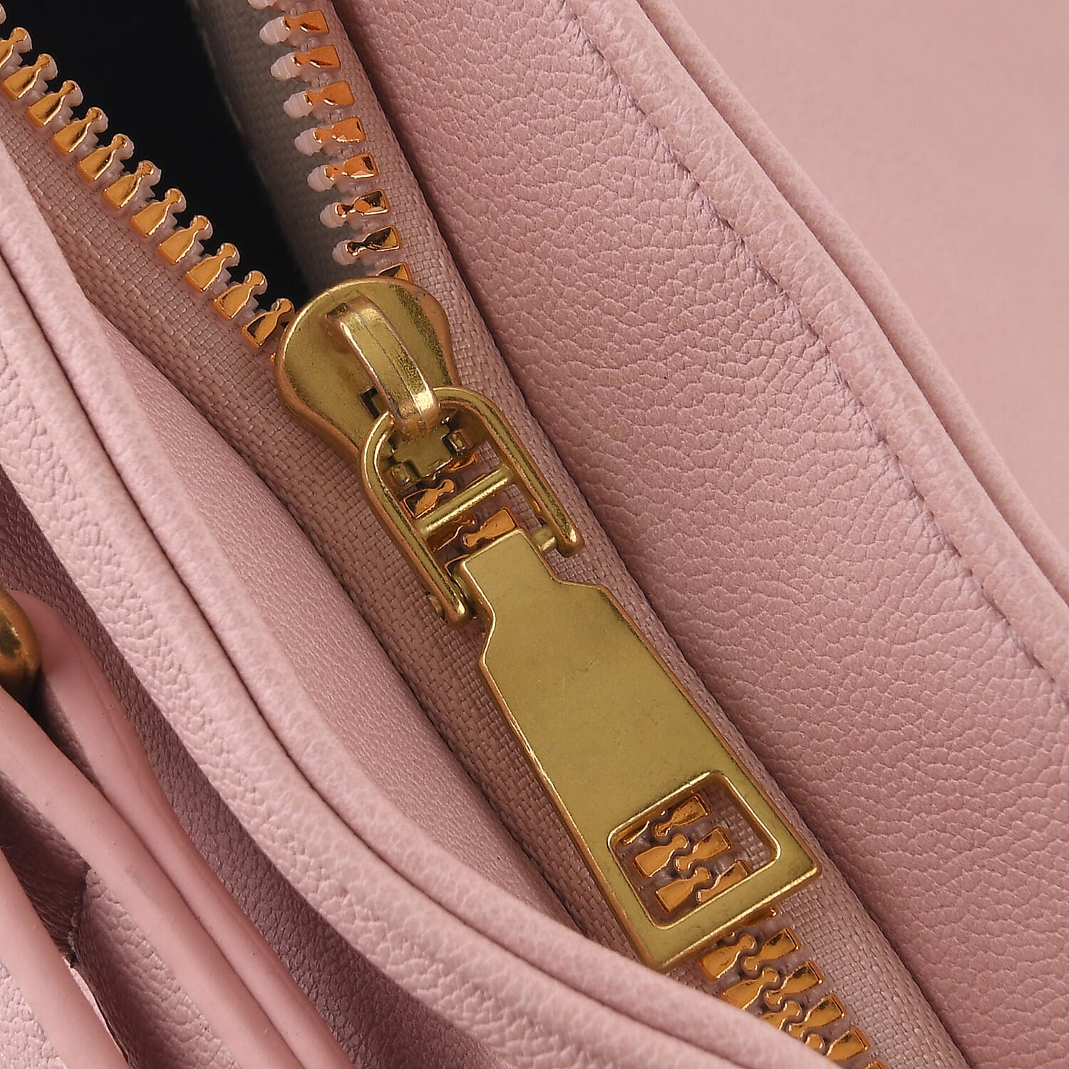 Designer Inspired - Multi-Pocket Slouchy Shoulder Handbag with Detachable Strap