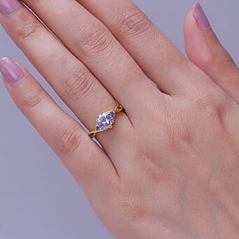 https://tjcuk.sirv.com/Products/85/4/8541556/Tanzanite-White-Zircon-Cluster-Ring-in-18K-YG-VermeilSterling-Silver-0_8541556_1.jpg?w=342&h=342