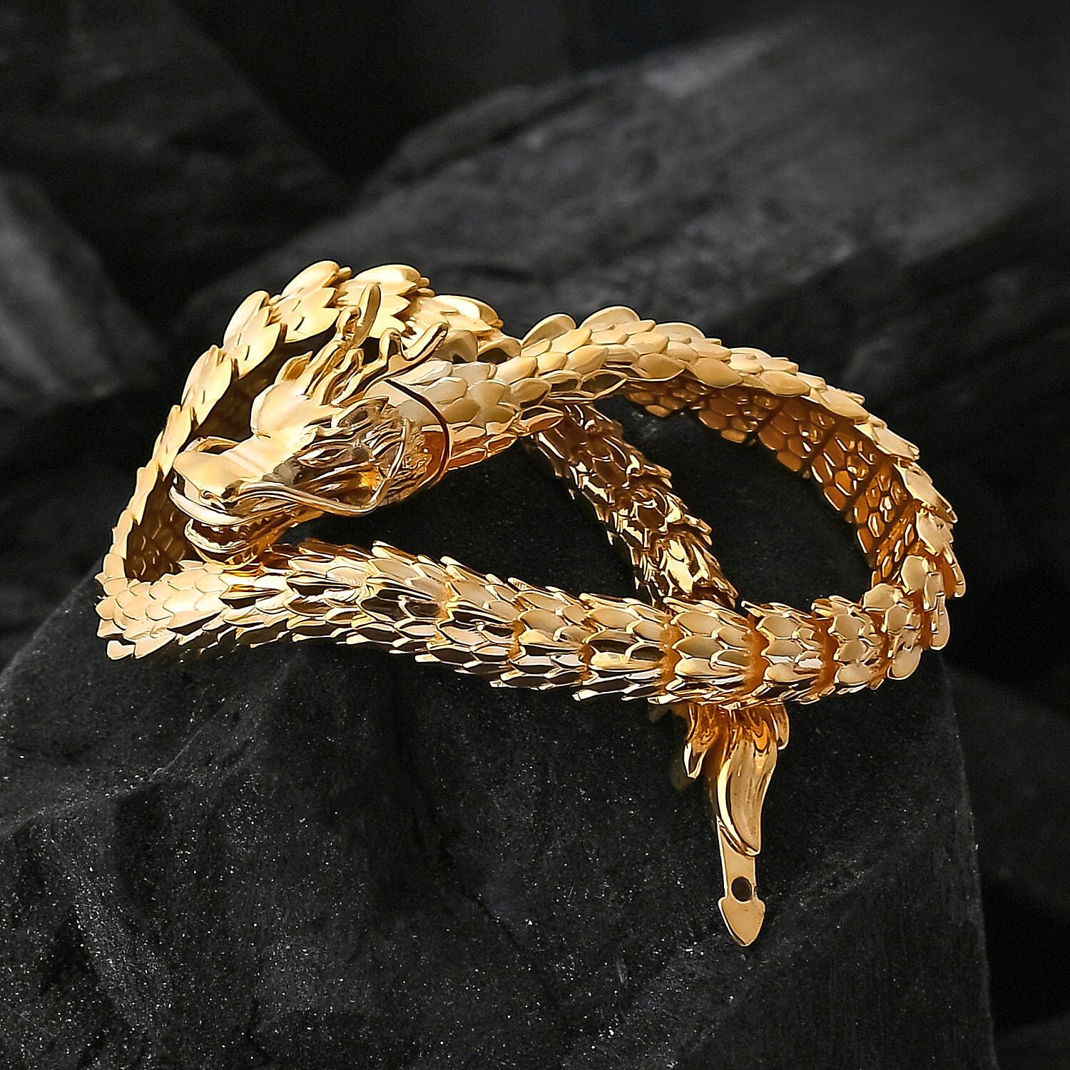 Luxoro - 9K Yellow Gold Dragon Bracelet (Size - 8) with Clasp, Gold Wt.13.43 Gms
