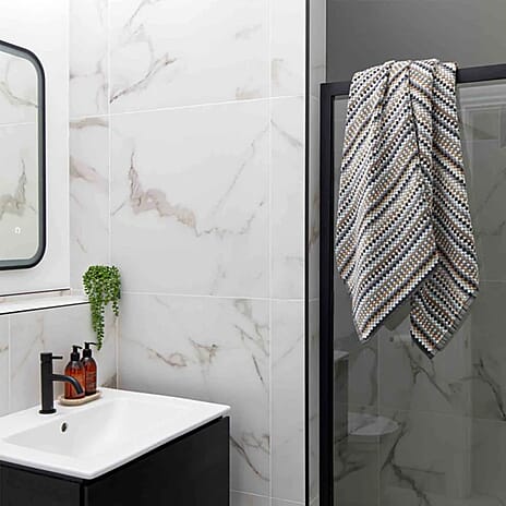 Christy - Carnaby Stripe 100% Cotton Bath Sheets (Size 160x90 CM) - Grey