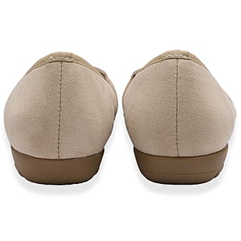 https://tjcuk.sirv.com/Products/85/5/8555676/Lotus-Ladies-Shoe-Size-40-Natural_8555676_2.jpg?w=342&h=342