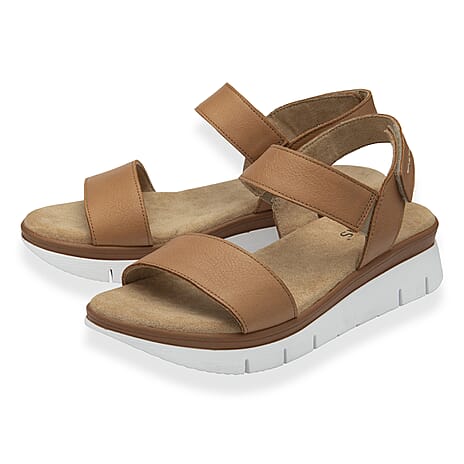 Lotus Facchini Platform Sandal With Adjustable Hook And Loop Ankle Strap (Size 4) - Tan