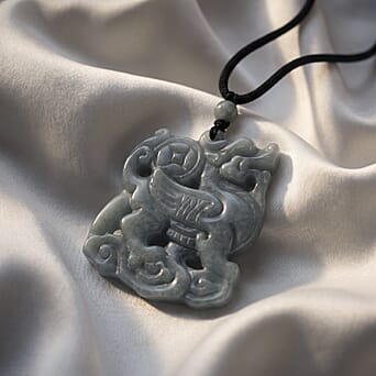 https://tjcuk.sirv.com/Products/85/5/8556714/Natural-Jade-Stone-Necklace-83-000-Ct_8556714_2.jpg?w=342&h=342