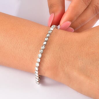 https://tjcuk.sirv.com/Products/85/5/8556959/Luxuriant-Lab-Grown-Diamond-Bracelet-Size-7-5-in-Rhodium-OverlaySterli_8556959_1.jpg?w=342&h=342