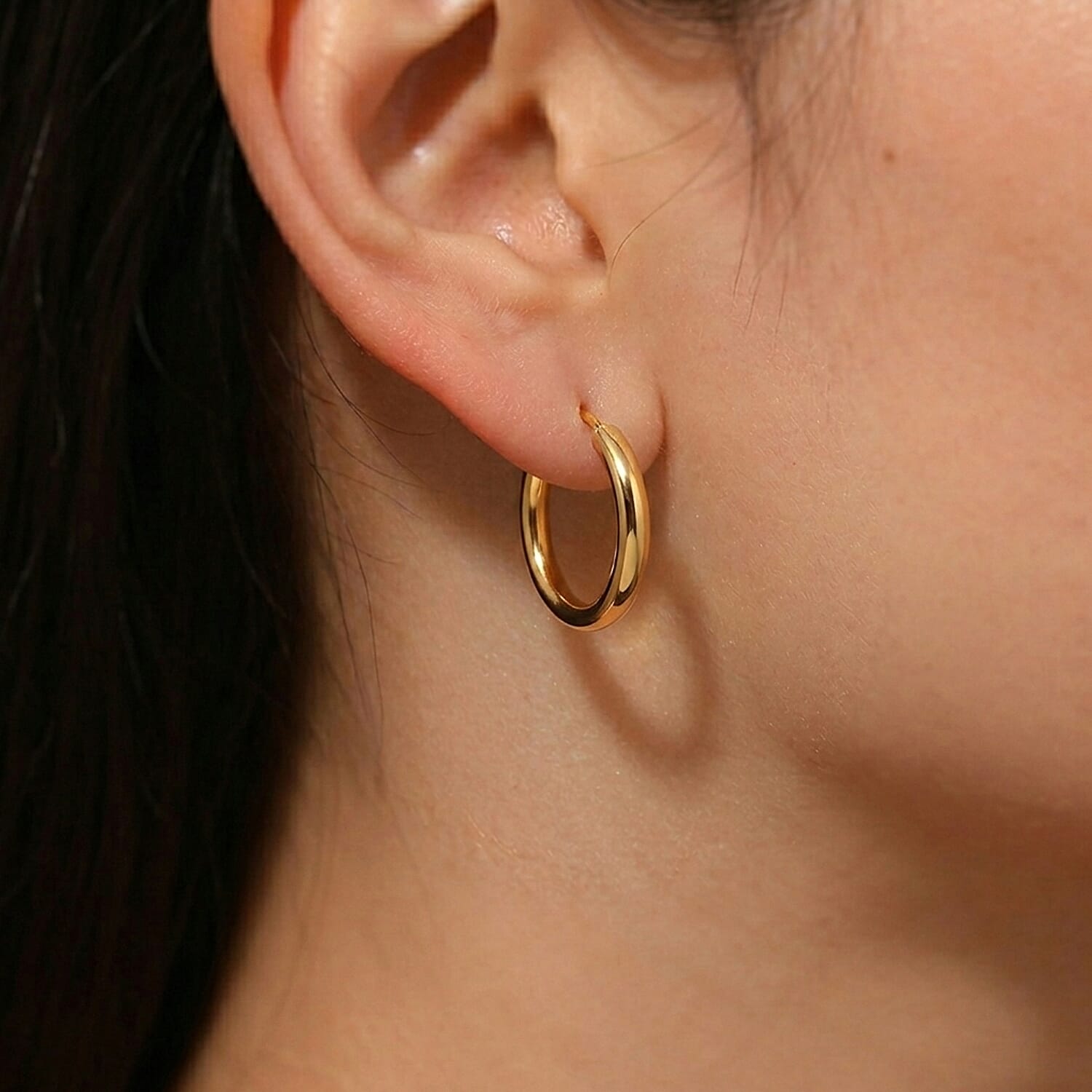 Close Out Deal- 9K Yellow Gold Oval Earring with Clasp