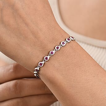 https://tjcuk.sirv.com/Products/85/6/8562650/GP-African-Ruby-Blue-Sapphire-Linking-Bracelet-Size-7-5-with-GB-Lock-B_8562650_1.jpg?w=342&h=342