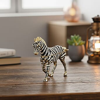https://tjcuk.sirv.com/Products/85/6/8562696/LIVMORE-Patterned-Trinket-Box-Size-9x2x7-cm-Black-White_8562696_1.jpg?w=342&h=342