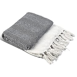 LIVMORE Cotton Patterned Throw Blanket