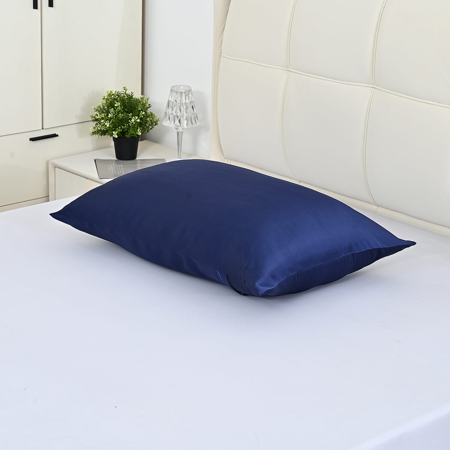 La Marey Signature Mulberry Silk Patterned Pillowcase with MOP Button Closure (Size 50x75 cm) - Navy