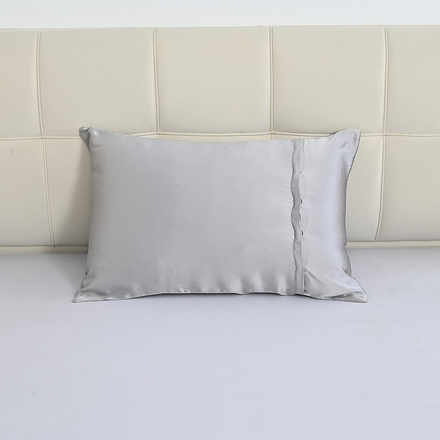 La Marey Signature Mulberry Silk Patterned Pillowcase with MOP Button Closure (Size 50x75 cm) - Silver