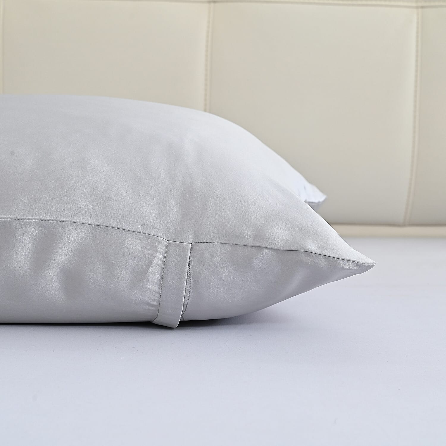La Marey Signature Mulberry Silk Patterned Pillowcase with MOP Button Closure (Size 50x75 cm) - Silver