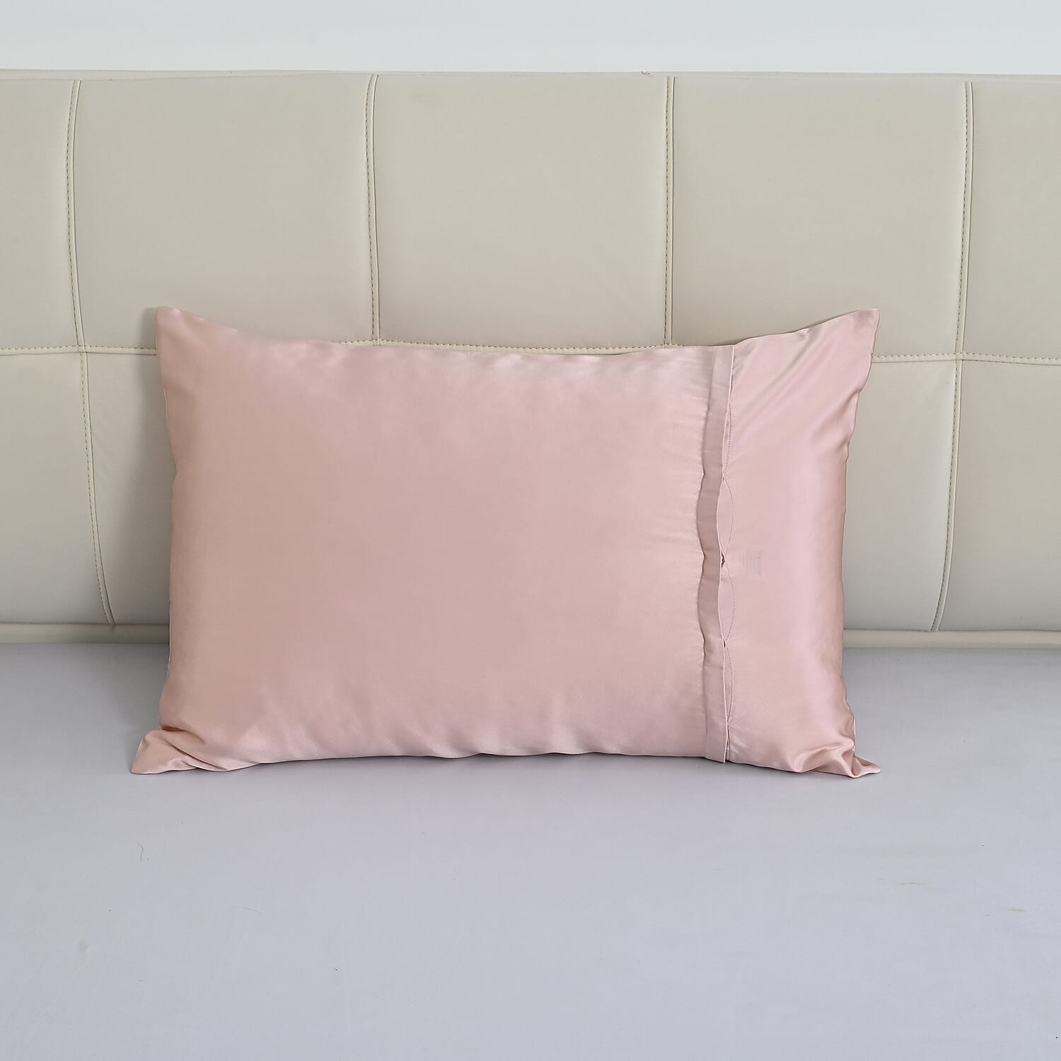 LA Marey Signature Mulberry Silk Patterned Pillow Case and Cover (Size 50x1 cm) - Light pink