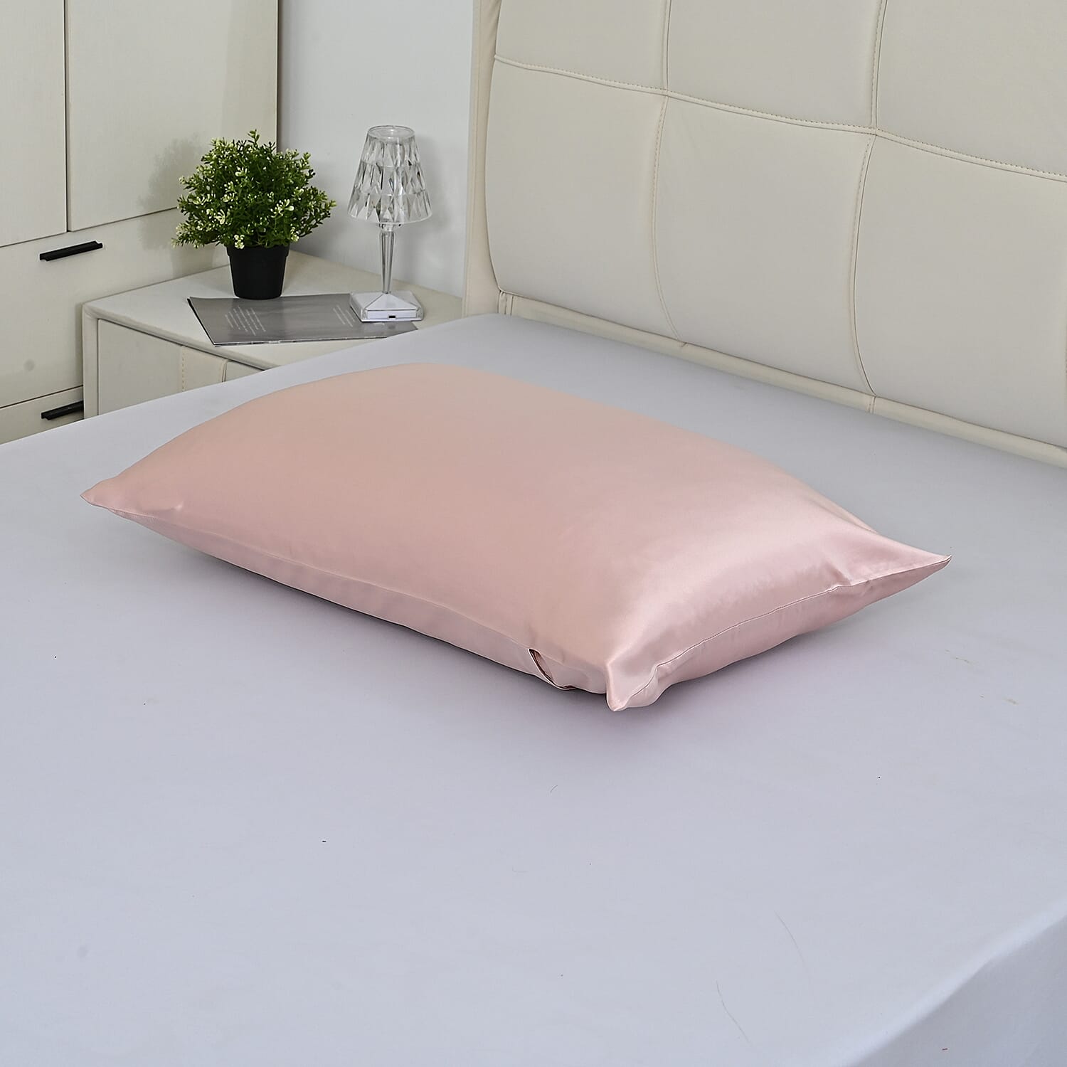LA Marey Signature Mulberry Silk Patterned Pillow Case and Cover (Size 50x1 cm) - Light pink