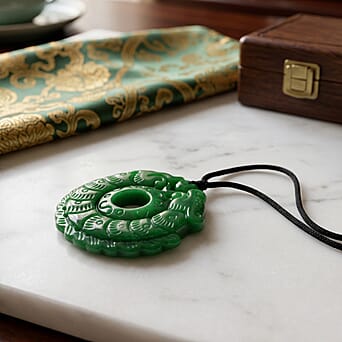 https://tjcuk.sirv.com/Products/85/7/8572279/Green-Jade-Stone-Necklace-145-000-Ct_8572279_2.jpg?w=342&h=342