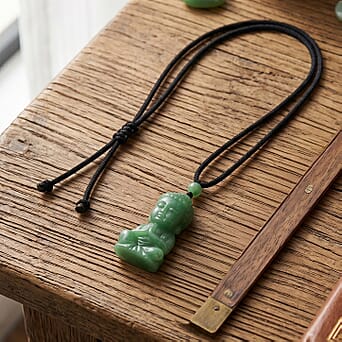 https://tjcuk.sirv.com/Products/85/7/8572281/Green-Jade-Stone-Necklace-130-000-Ct_8572281_2.jpg?w=342&h=342