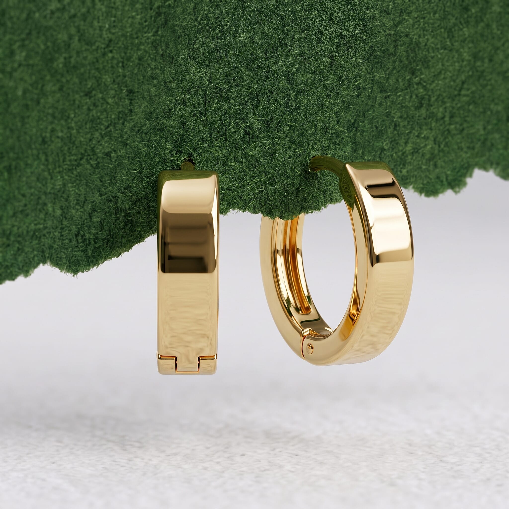 9K Yellow Gold Hoop Earring