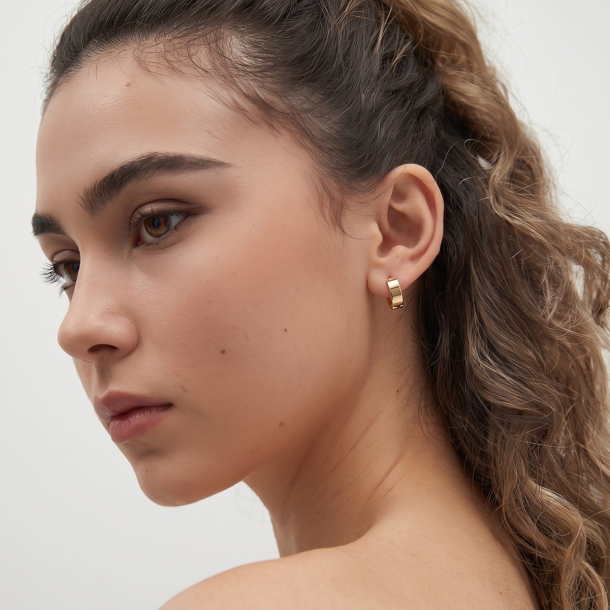 9K Yellow Gold Hoop Earring