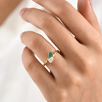 https://tjcuk.sirv.com/Products/85/7/8574071/D-Joy-Socoto-Emerald-Moissanite-Bypass-Ring-in-18K-YG-VermeilSterling-_8574071_1.jpg?w=342&h=342