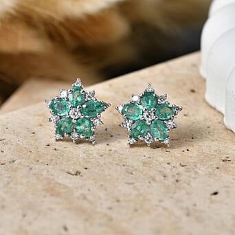 https://tjcuk.sirv.com/Products/85/7/8574984/Luxuriant-AAA-Zambian-Emerald-Lab-Grown-Diamond-SI-G-H-Cluster-Earring_8574984_2.jpg?w=342&h=342