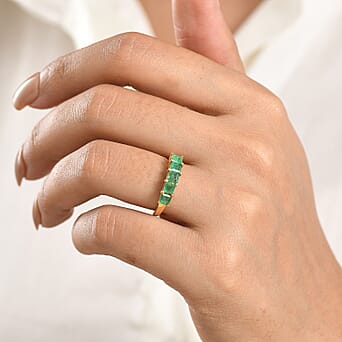 https://tjcuk.sirv.com/Products/85/7/8575383/D-Joy-Zambian-Emerald-5-Stone-Ring-in-18K-YG-VermeilSterling-Silver-1-_8575383_1.jpg?w=342&h=342
