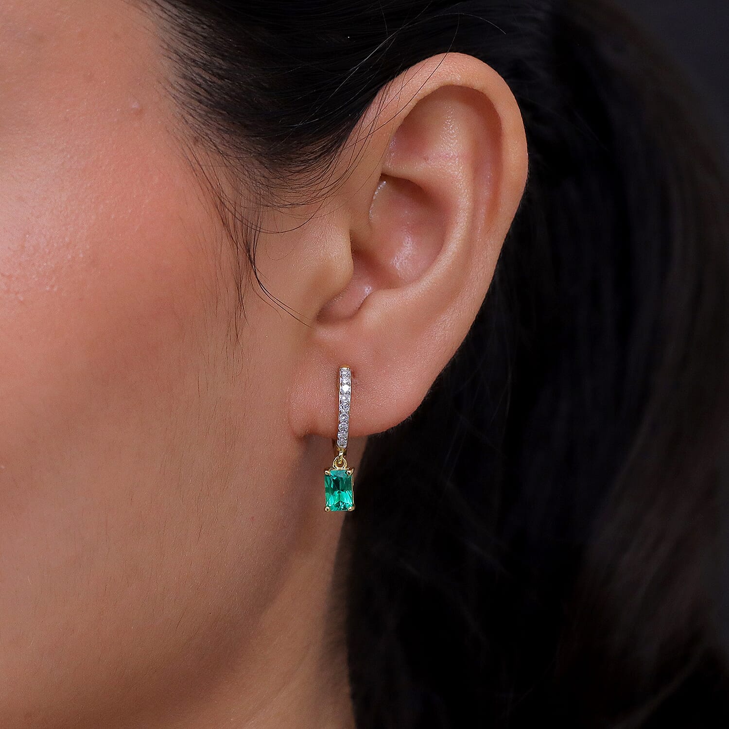 Luxuriant - AAA Lab Grown Columbian Emerald & Lab Grown Diamond (SI-G-H) Hoop Earring in 18K Vermeil Yellow Gold Plated Sterling Silver 1.20 Ct.