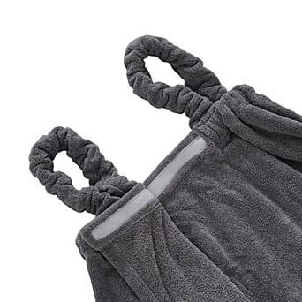 https://tjcuk.sirv.com/Products/85/7/8578737/LIVMORE-Patterned-Towel-Size-140x1-cm-Grey_8578737_3.jpg?w=342&h=342