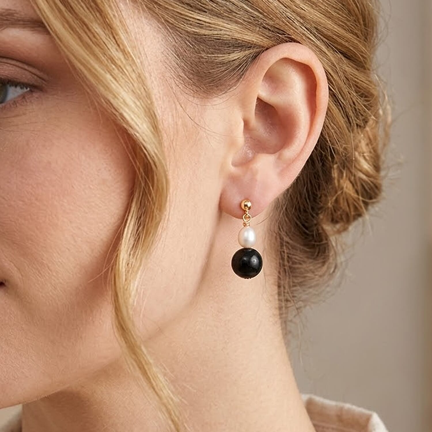 Shungite & Fresh Water Pearl Beads Drop Earring with Push Back 20.00 Ct.