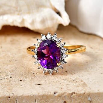 https://tjcuk.sirv.com/Products/85/7/8579260/Luxuriant-Zambian-Amethyst-Lab-Grown-Diamond-Halo-Ring-in-18K-YG-Verme_8579260_2.jpg?w=342&h=342