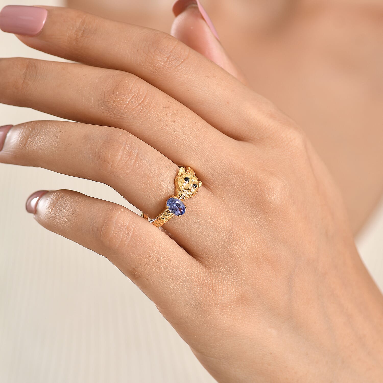 D'Joy Tanzanite, Black Spinel Living Creature Ring in 18K YG VermeilSterling Silver  0.652  Ct.