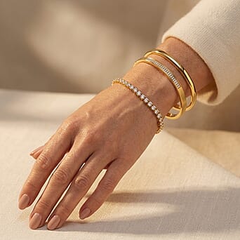 https://tjcuk.sirv.com/Products/85/8/8580822/Luxuriant-Lab-Grown-Diamond-SI-G-H-Tennis-Bracelet-Size-7-5-with-GB-Lo_8580822_2.jpg?w=342&h=342