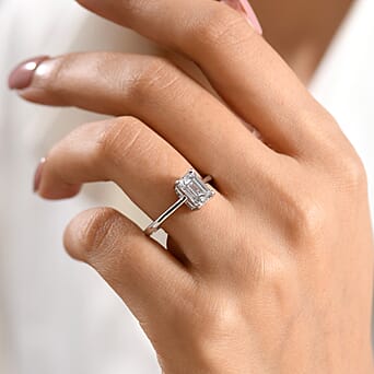 https://tjcuk.sirv.com/Products/85/8/8583662/Luxuriant-SGL-Certified-Lab-Grown-Diamond-SI-G-H-Ring-in-18K-Vermeil-Y_8583662_2.jpg?w=342&h=342