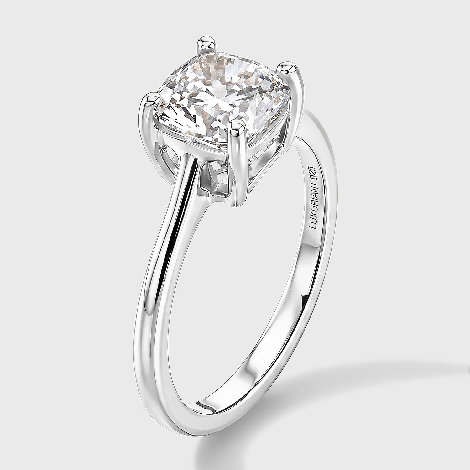 LUXURIANT 2 Ct. SGL Certified Lab Grown Diamond (SI/G-H) Solitaire Ring in Sterling Silver
