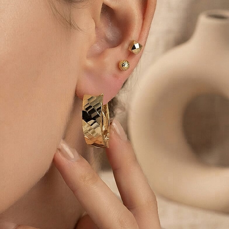 9K Yellow Gold Hoop Earring
